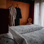 Merangardenvilla Adults Only